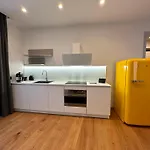 Piol42 - E Design Vicino Torino * 리볼리